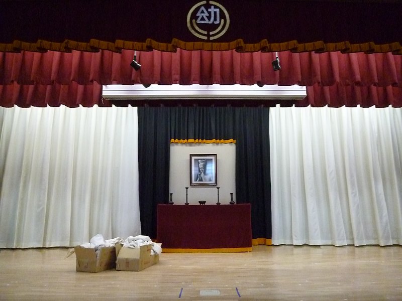 P1580644