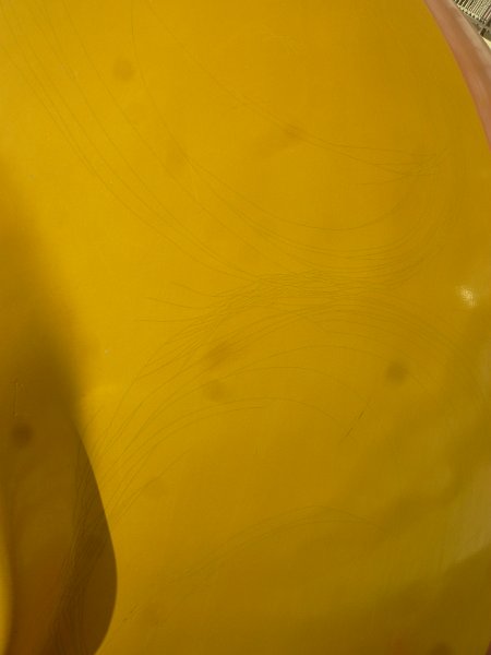 P1600943
