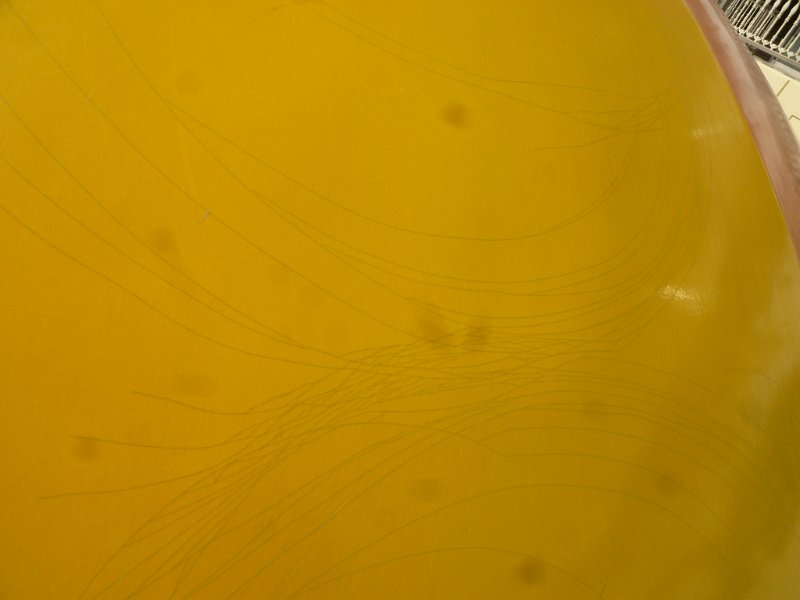 P1600944