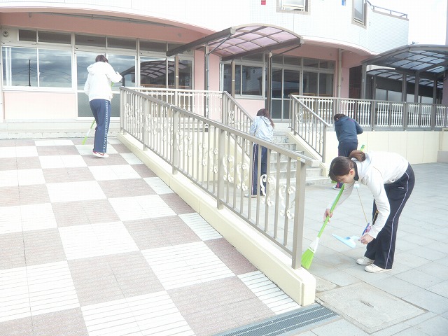 P1870398