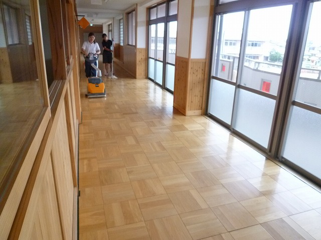 P1730454