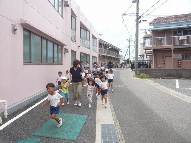 P1910241