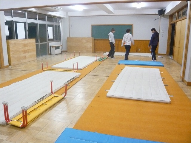 P1930683