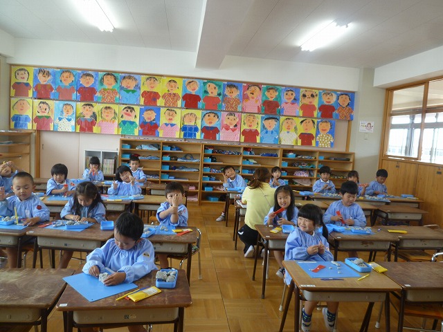 P1830463