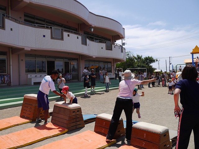 P1100100